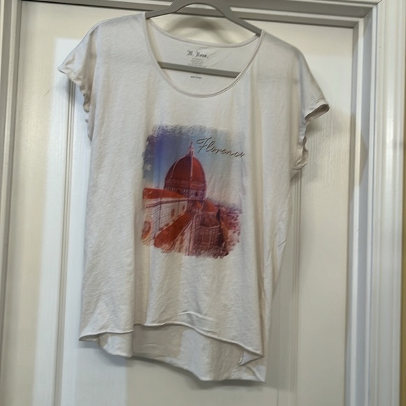 *3 for $10* M Rena “Florence” women’s shirt - Picture 6 of 6